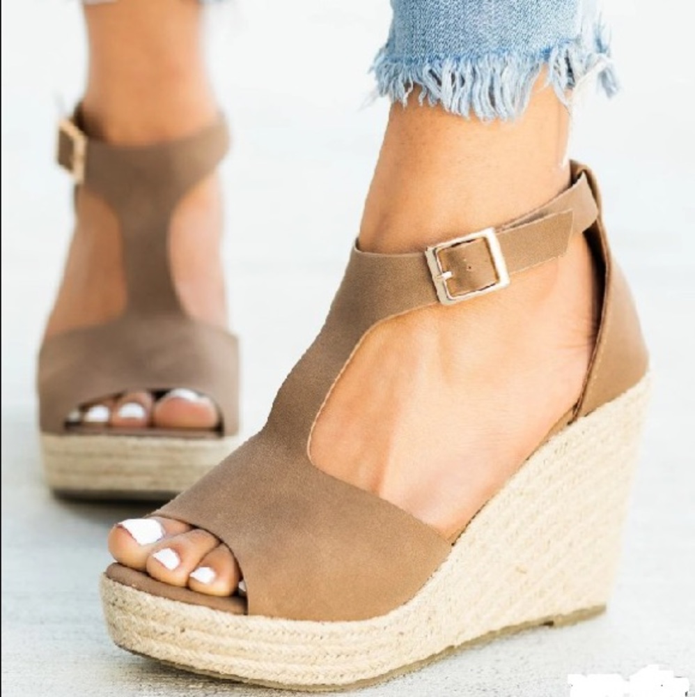 ✨LAST PAIR✨Mocha espadrille wedges - Picture 2 of 2
